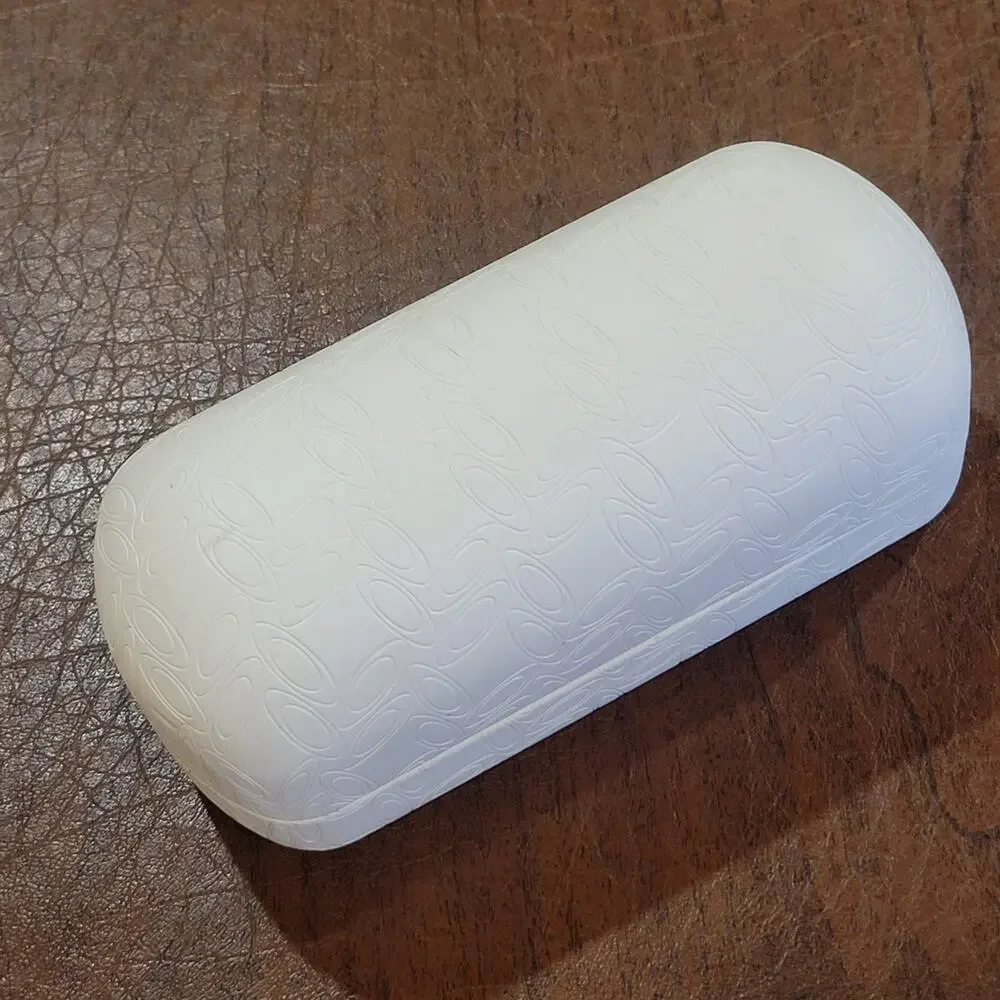 Oakley Logo Signature O Hard Clam Shell Sunglasses Large Case White 1224